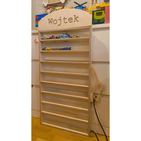 Drewniana półka na samochody, Montessori dystrybutor